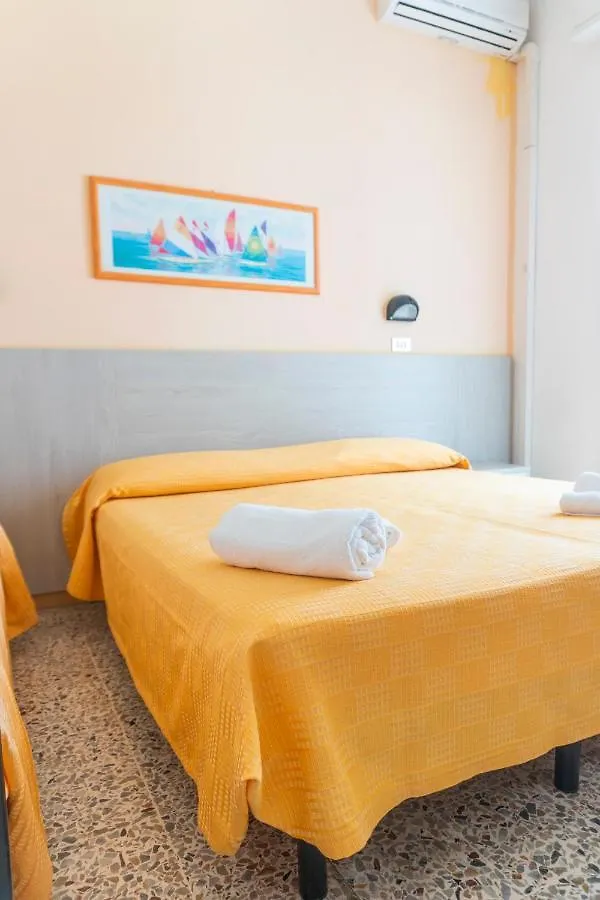 **  B&B Hotel Villa Nora 贝拉里亚-伊贾马里纳 意大利