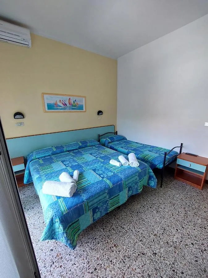 B&B Hotel Villa Nora ベラーリア・イジェア・マリーナ 2*,  イタリア